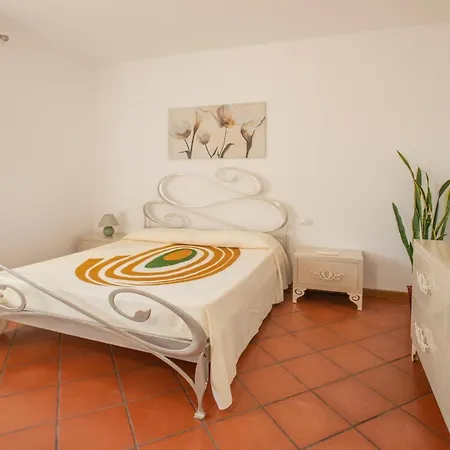 Orizzonti Apartment *