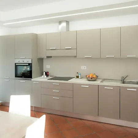 Orizzonti Apartment *